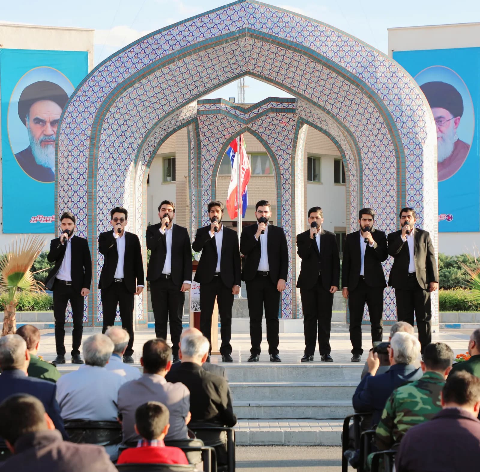 رهبر شهید