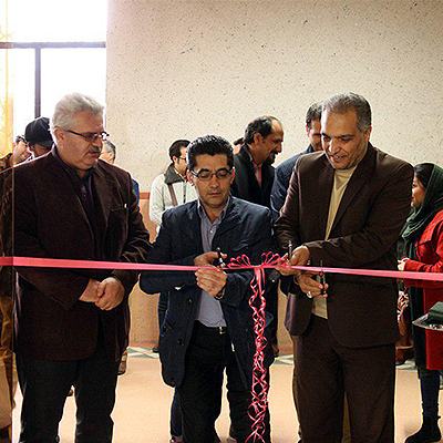 گشایش نمایشگاه گروهی تصویرسازی «همین حوالی» در اردبیل