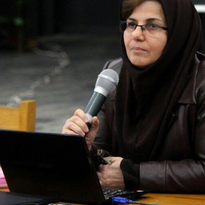 «ماهیگیران بندر انزلی» در نگارخانه‌ی حوزه هنری همدان