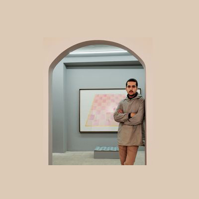 جست‌وجوی هویت در فرم‌ها و رنگ‌ها