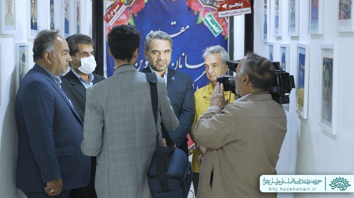 بازدید معاون وزیر آموزش و پرورش،احمد محمودزاده به همراه خسروی نماینده بیرجند در مجلس شورای اسلامی از کارگاه و نمایشگاه رویداد بین المللی نای میناب در محل ساختمان حوزه هنری استان خراسان جنوبی