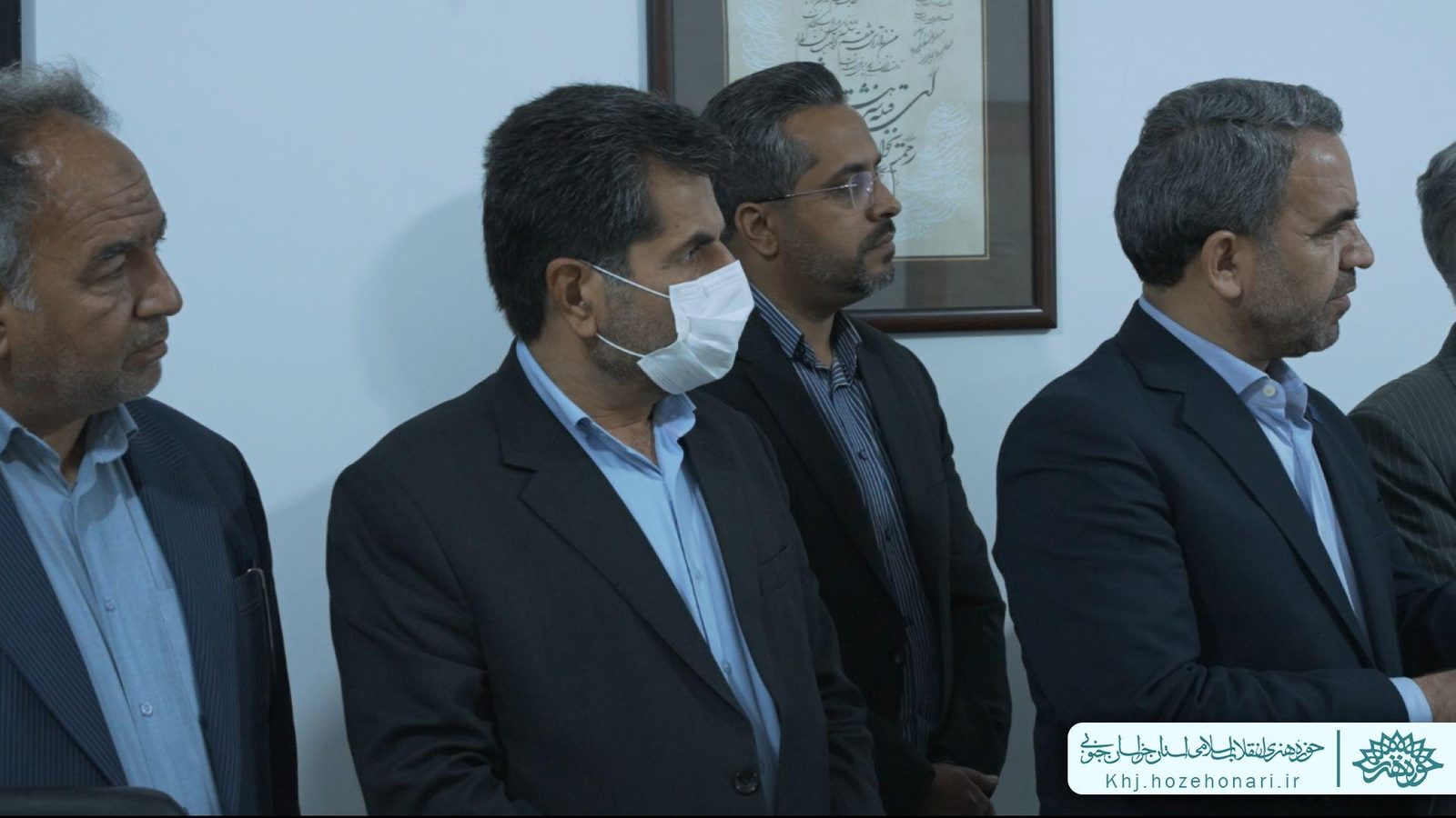 بازدید معاون وزیر آموزش و پرورش،احمد محمودزاده به همراه خسروی نماینده بیرجند در مجلس شورای اسلامی از کارگاه و نمایشگاه رویداد بین المللی نای میناب در محل ساختمان حوزه هنری استان خراسان جنوبی